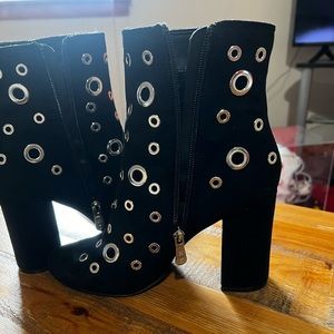 Never worn suede booties